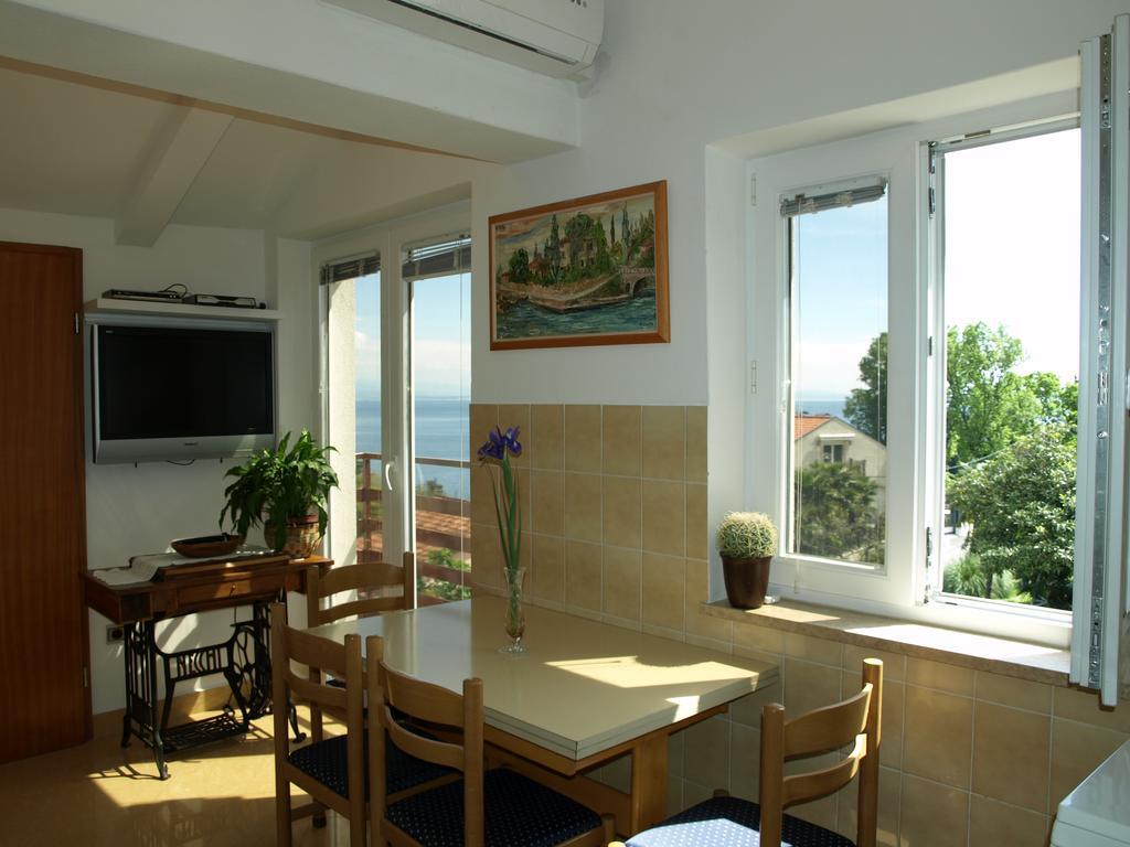 Apartment Meri Ičići Zimmer foto
